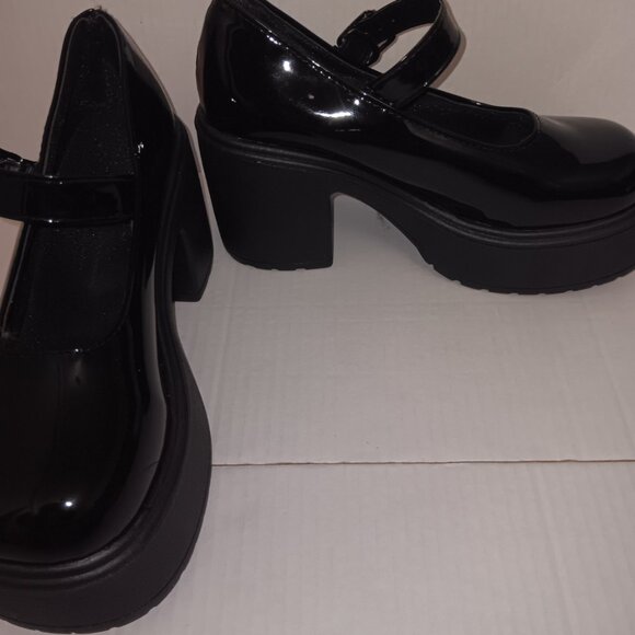 MARY JANE FAUX PATENT LEATHER PLATFORM SHOES - Picture 3 of 11